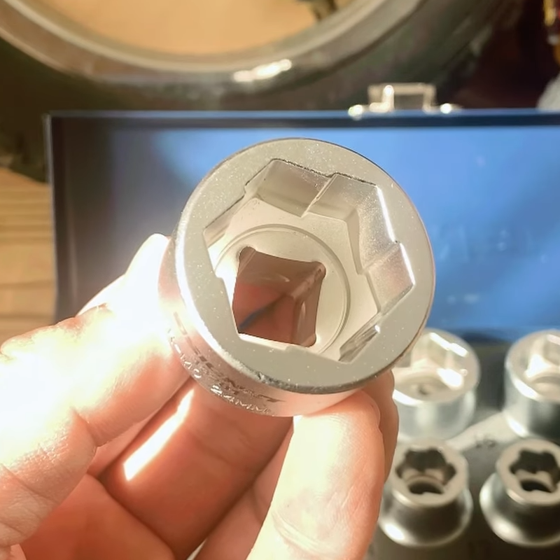 SIGNET(シグネット)1/2DR ボルトリムーバーソケットセット 12PCS 13282