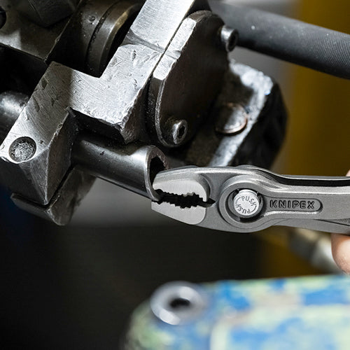 KNIPEX(クニペックス) 150mm コンビネーションプライヤー(グリップ) 82 02 150