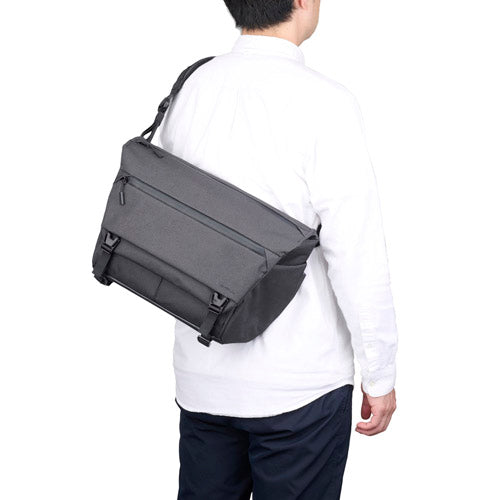 ハクバ写真産業(HAKUBA) 410x150x260mm カメラバッグ SP-CT05MS8BK