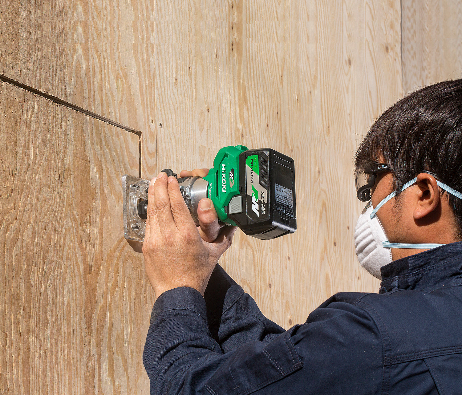 HiKOKI DC36V/6・8mm トリマー(充電式) M3608DA (XPZ)