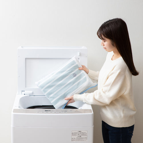 アイリスオーヤマ(IRIS OHYAMA) 1000x 700mm/10W 電気毛布(USBポート/ボーダー) HW-HBK-W/A