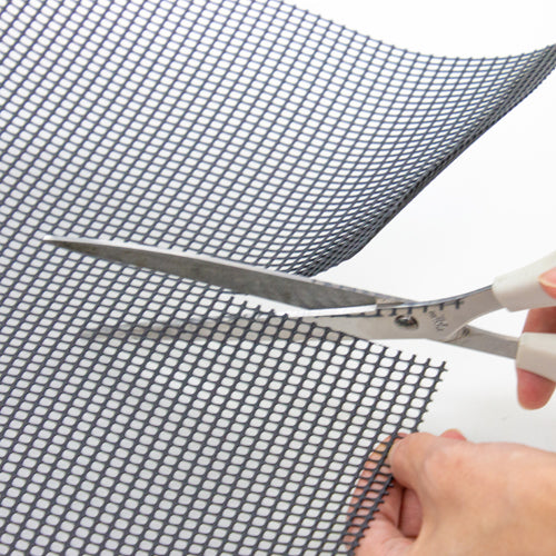 イノベックス(ダイオ化成) 0.9x5m/12mm 万能多目的樹脂ネット(黒) マルチメッシュ