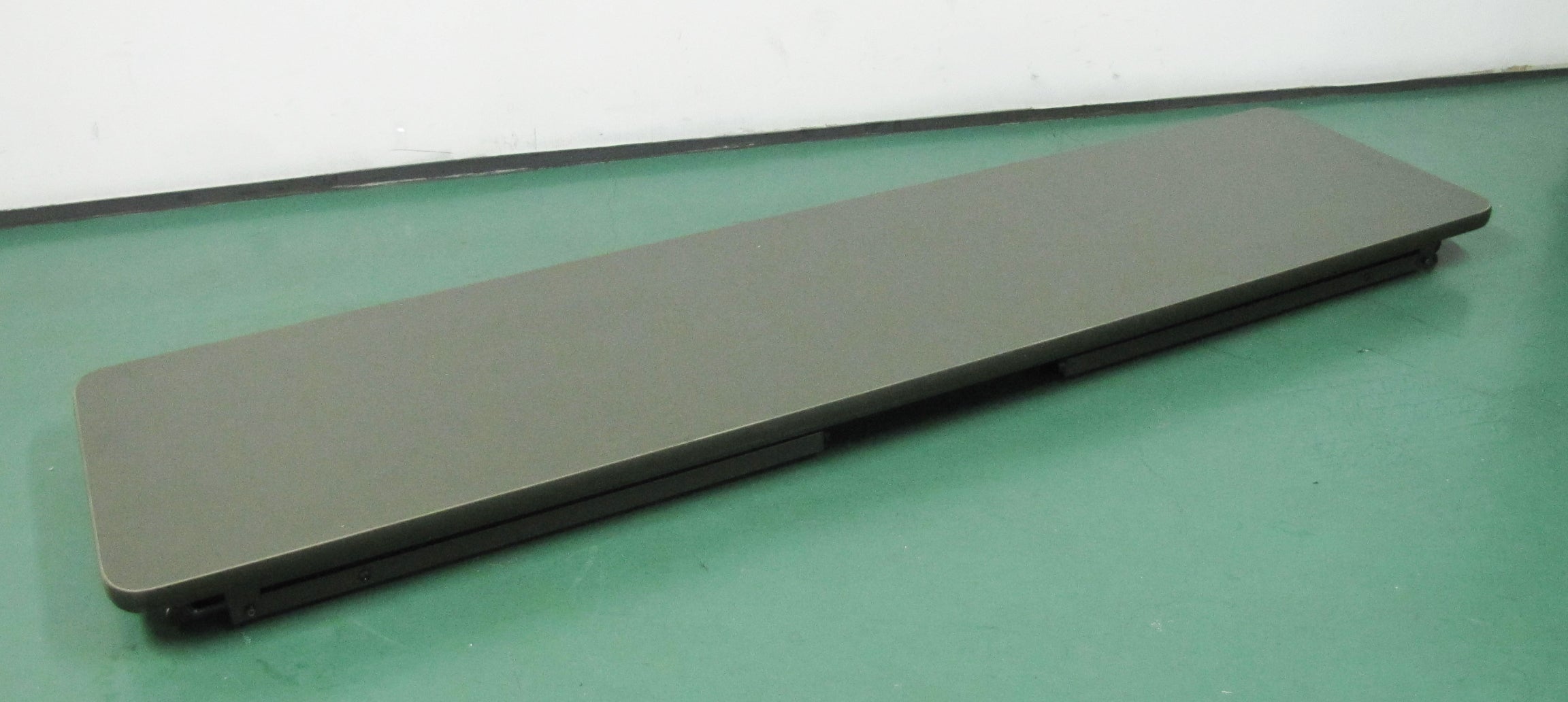 ESCO(エスコ) 1800x450x700mm 作業テーブル(OD色) EA954E-36A