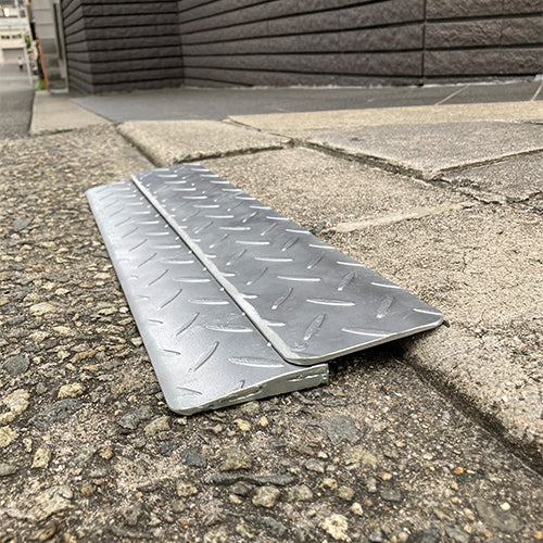 ESCO(エスコ) 500x 70x 10mm 段差プレート(スチール製/2枚入) EA983FK-45