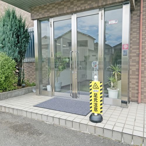 ミツギロン 260x630mm チェーンスタンド表示カバー(足元注意) SF-93-05