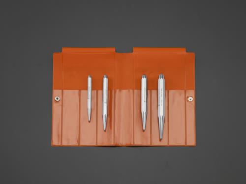 PB SWISS TOOLS(ピービースイスツールズ) 4本組 センターポンチ EA574-20