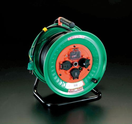 日動工業 AC100V/15A/30m コードリール(過負荷遮断/防雨) NW-EK33