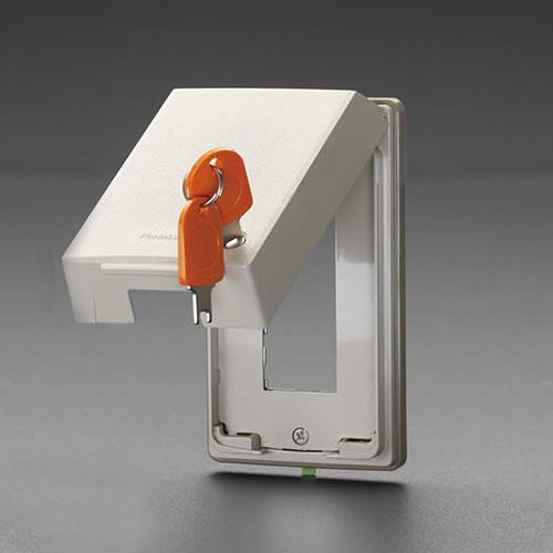 パナソニック(Panasonic) ガードプレート(3個用) WN7973K