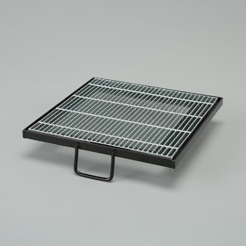 カネソウ 300角集水枡用グレーチング(2t車/ノンスリップ/細目) QXC-3319