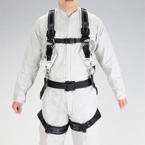 トーヨーセフティー 墜落制止用器具(フルハーネス/伸縮式ツインランヤード付) No.FGH-66W