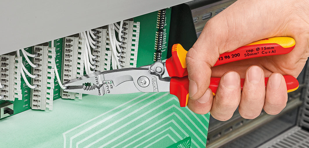 KNIPEX(クニペックス) 200mm 絶縁電工多機能ペンチ(ばね付) 1396200 KNIPEX(クニペックス) 200mm 絶縁電工多機能ペンチ(ばね付) 1396200