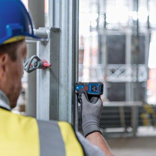 ボッシュ 0.15- 30m レーザー距離計(ｹｰｽ付) ※エスコオリジナルセット品