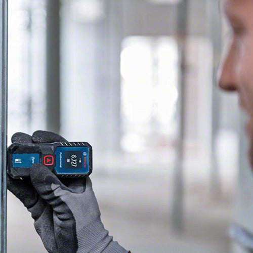 ボッシュ 0.15- 30m レーザー距離計(ｹｰｽ付) ※エスコオリジナルセット品