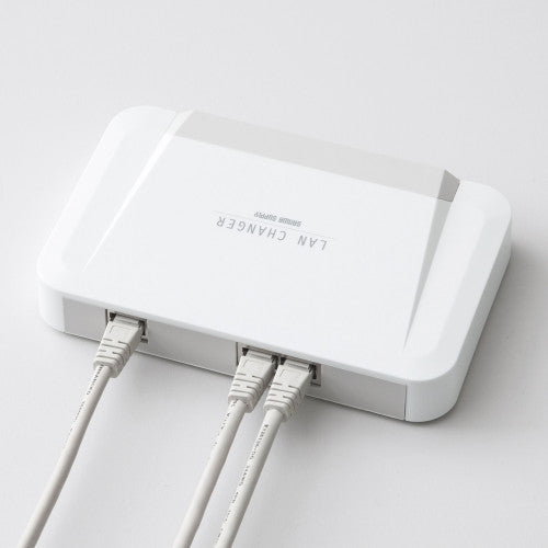 サンワサプライ LAN切替器(2回路) SW-LAN21