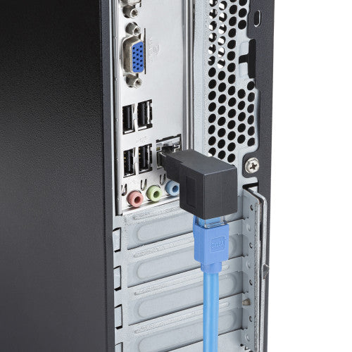 サンワサプライ LANｹｰﾌﾞﾙL型下出変換ｱﾀﾞﾌﾟﾀ（CAT6A  STP） ADT-RJ6A-LD