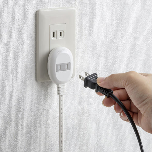 サンワサプライ AC125V/15Ax 0.5m タップ(4口) TAP-B9-05K