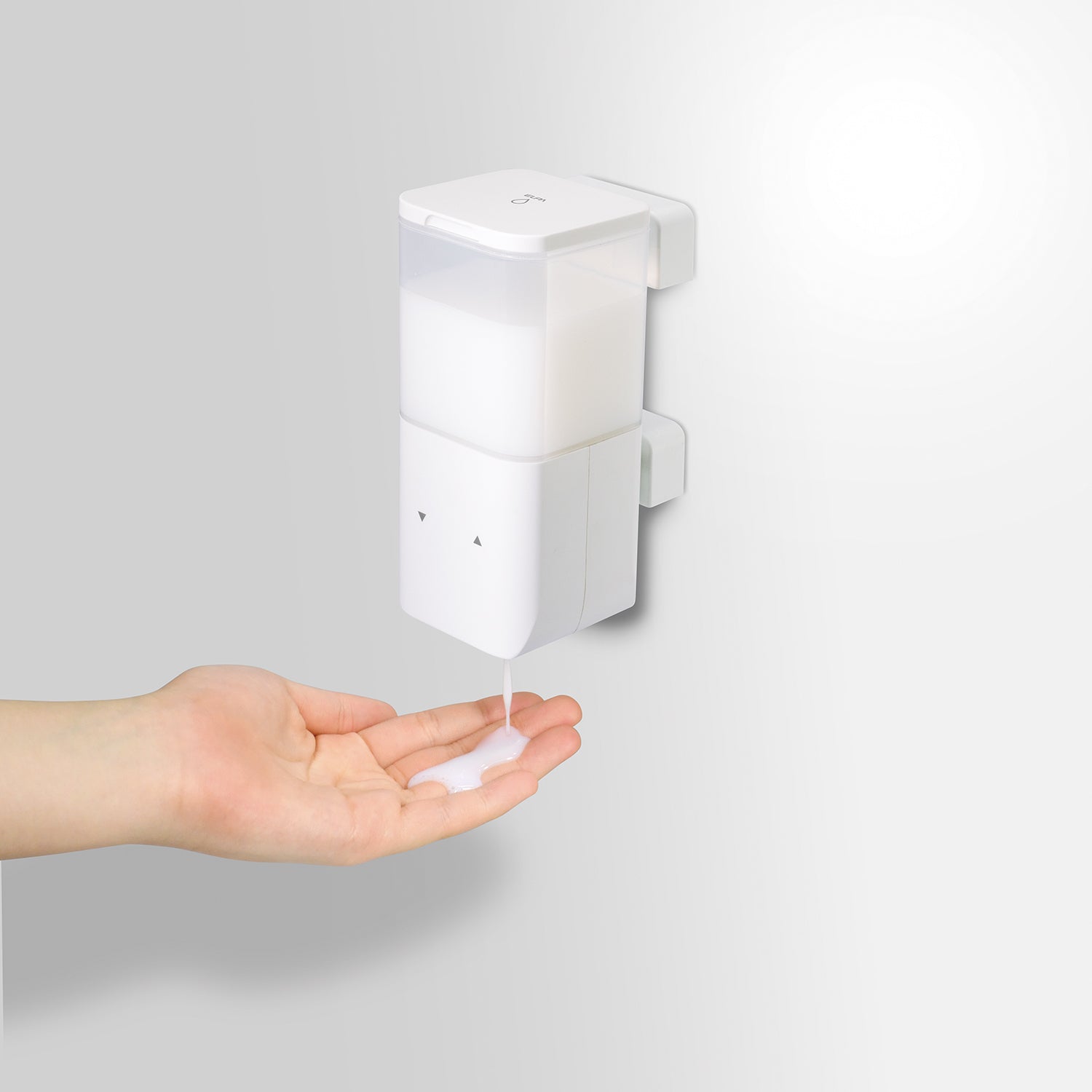 朝日電器（ELPA） 650ml オートディスペンサー(壁掛式/液体) ESD-K10ES