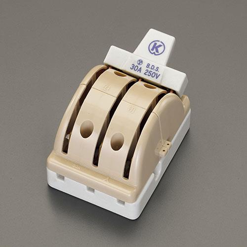 ESCO（エスコ） 15A/3極 回路切替スイッチ EA940NP-11