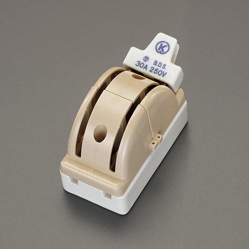 ESCO（エスコ） 15A/2極 回路切替スイッチ EA940NP-1